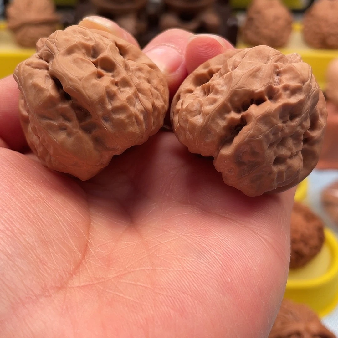 文玩核桃把件蛤蟆头