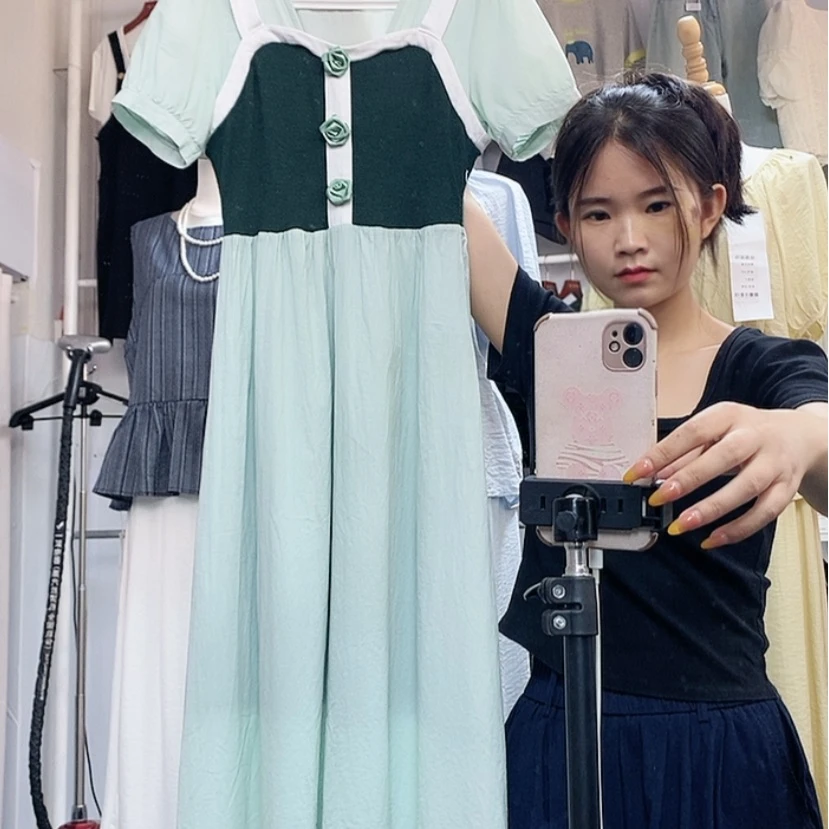 【闪购商品】连衣裙小号