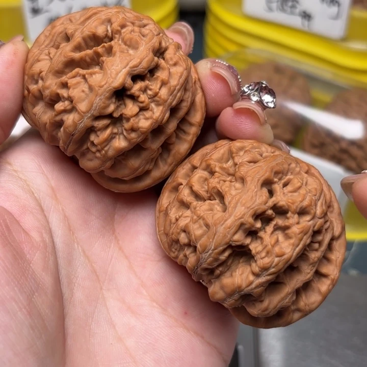 文玩核桃吊坠49-34121-02