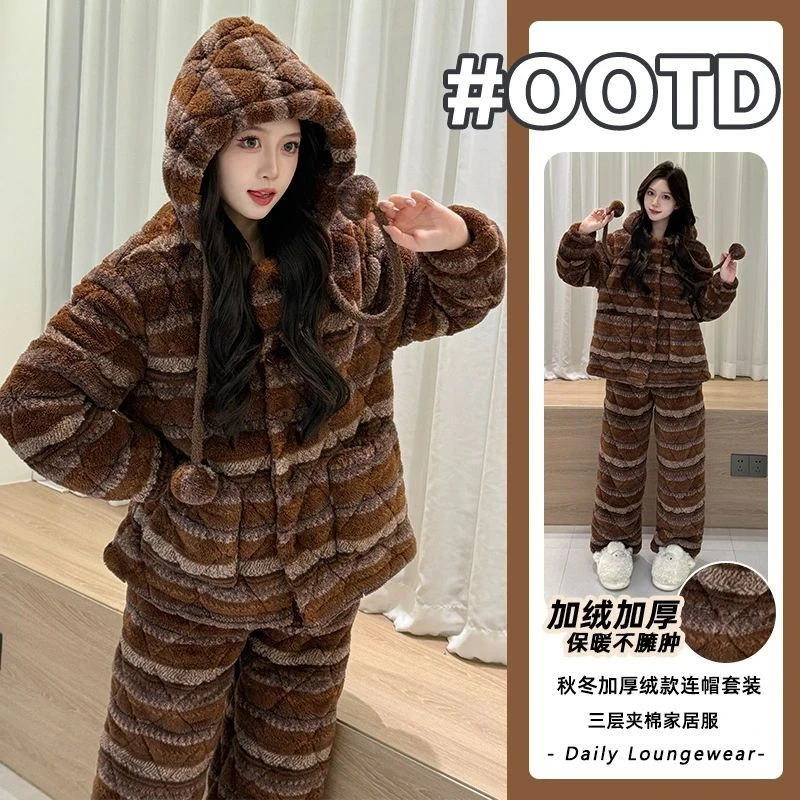 长毛绒加绒加厚保暖家居服睡衣女2025冬季棕色条纹珊瑚绒三层夹棉