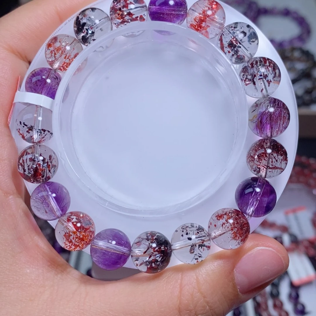 水晶手链未镶嵌是***～毒液