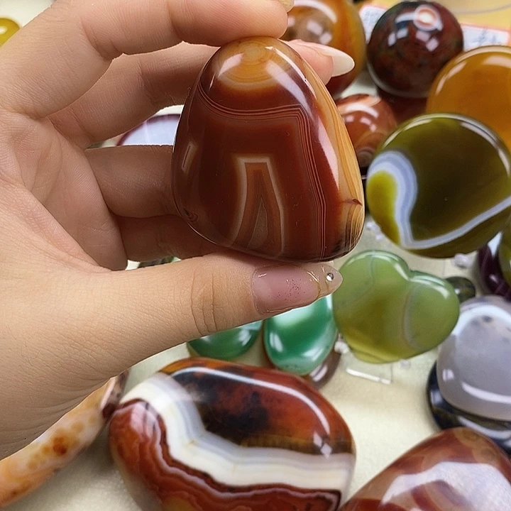 未镶嵌玛瑙/玉髓珠宝奇石