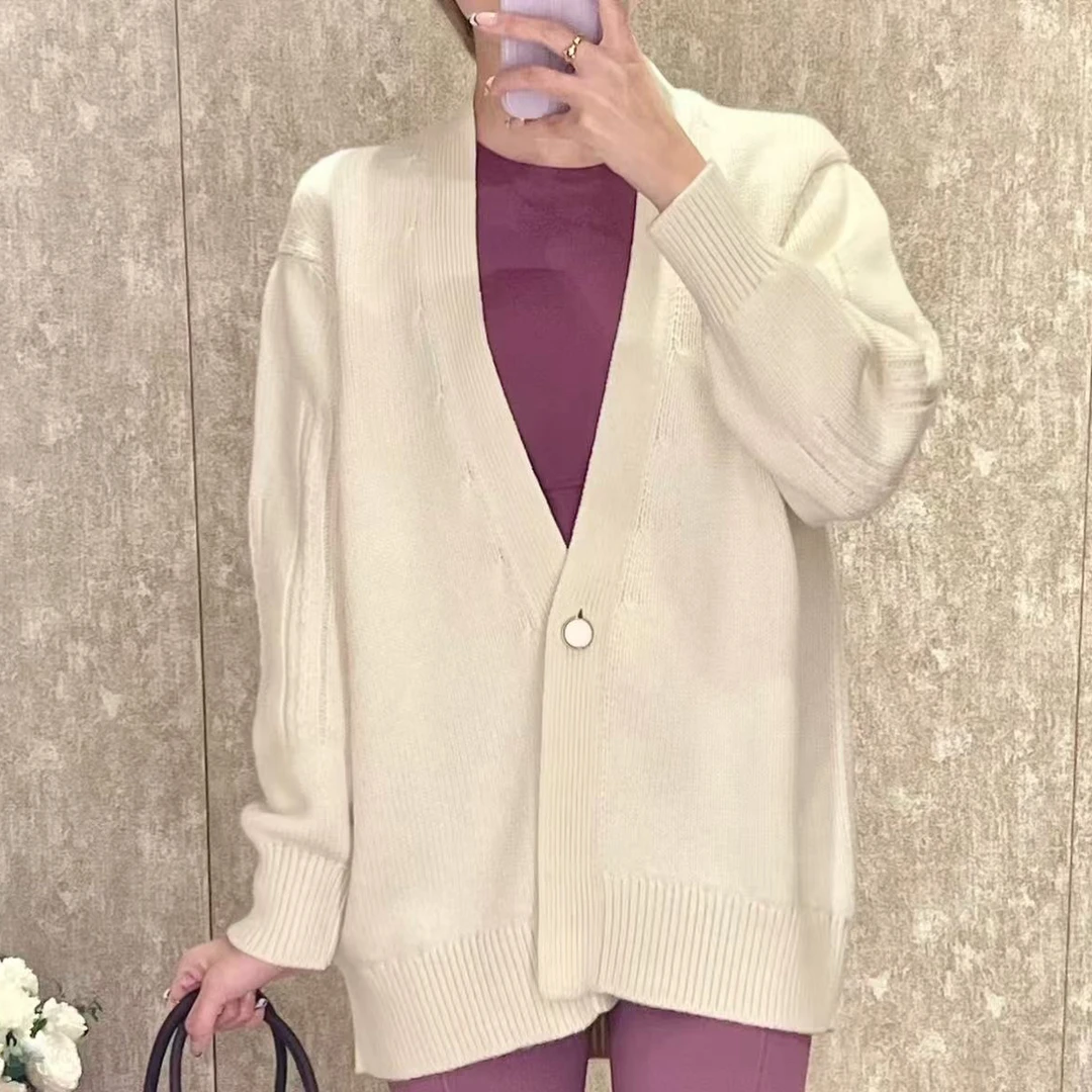 未使用 Hermes/爱马仕 yy 25春夏系列 米白色针织开衫 36码610516