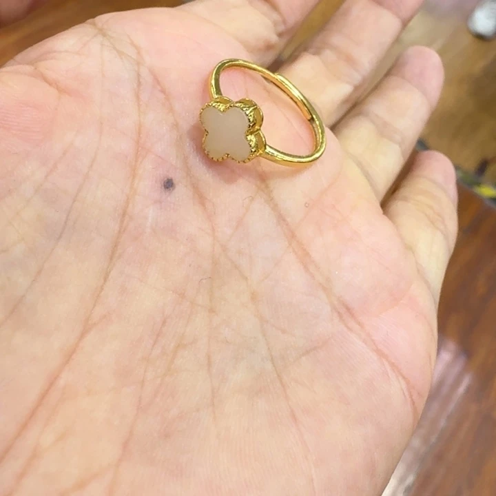 和田玉戒指银S925镀金镶嵌