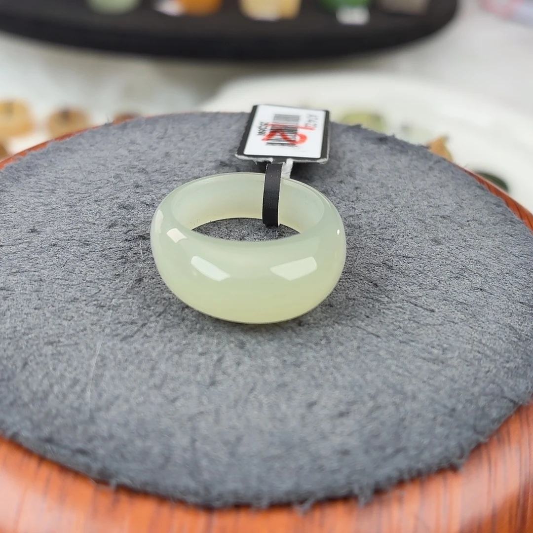 和田玉未镶嵌戒指b89浅晴馒头17.3不退换