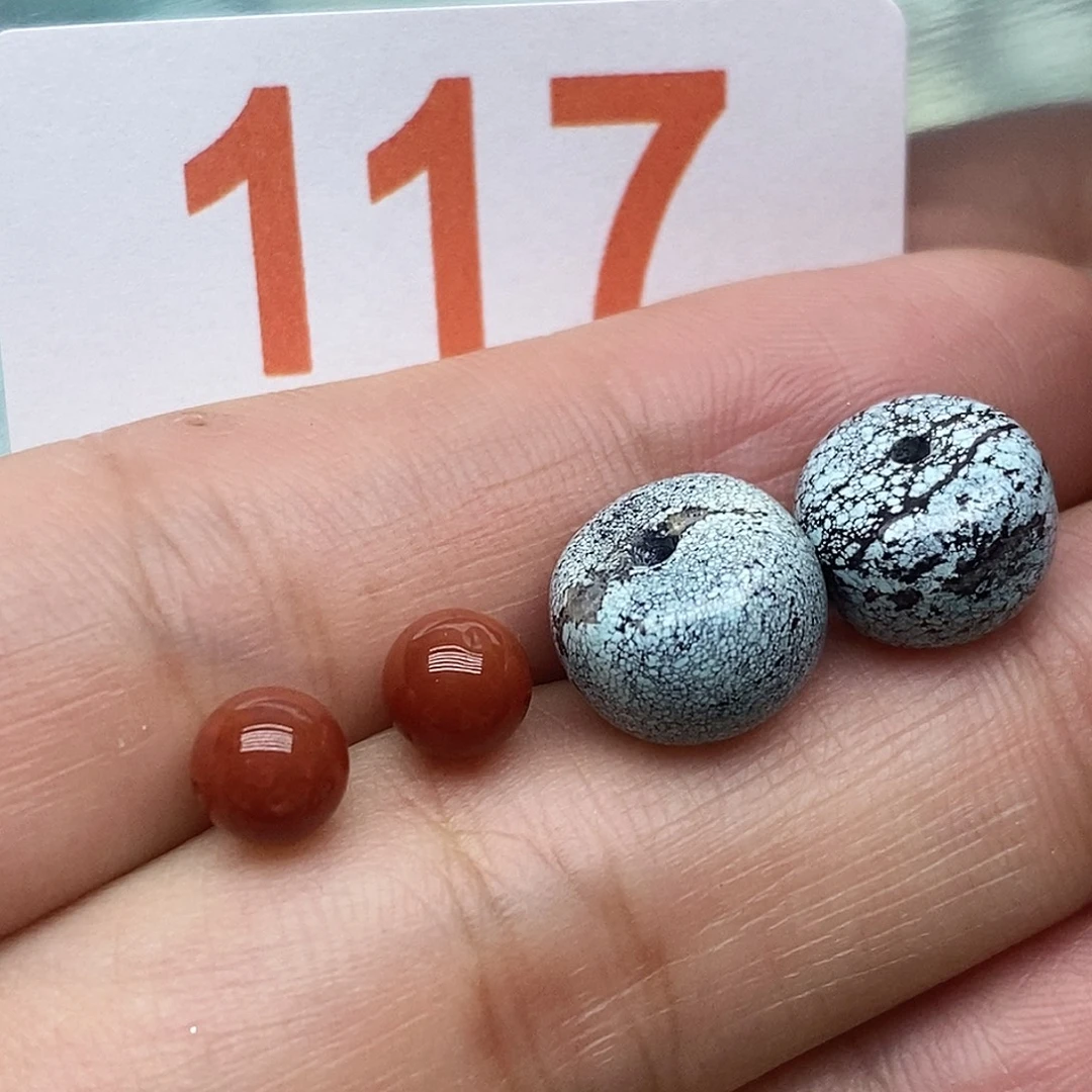 南红玛瑙未镶嵌珠宝奇石