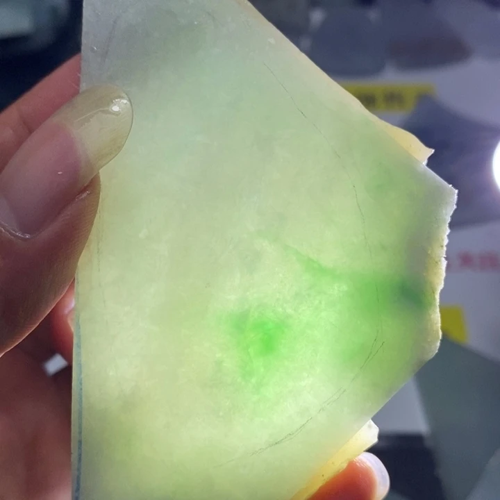 定制翡翠未镶嵌包工一个山水牌