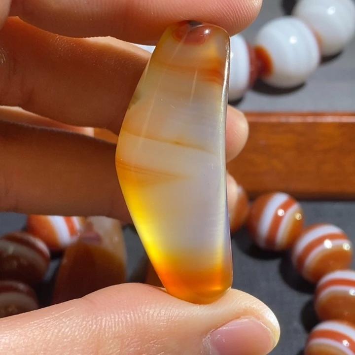 玛瑙/玉髓未镶嵌颈饰