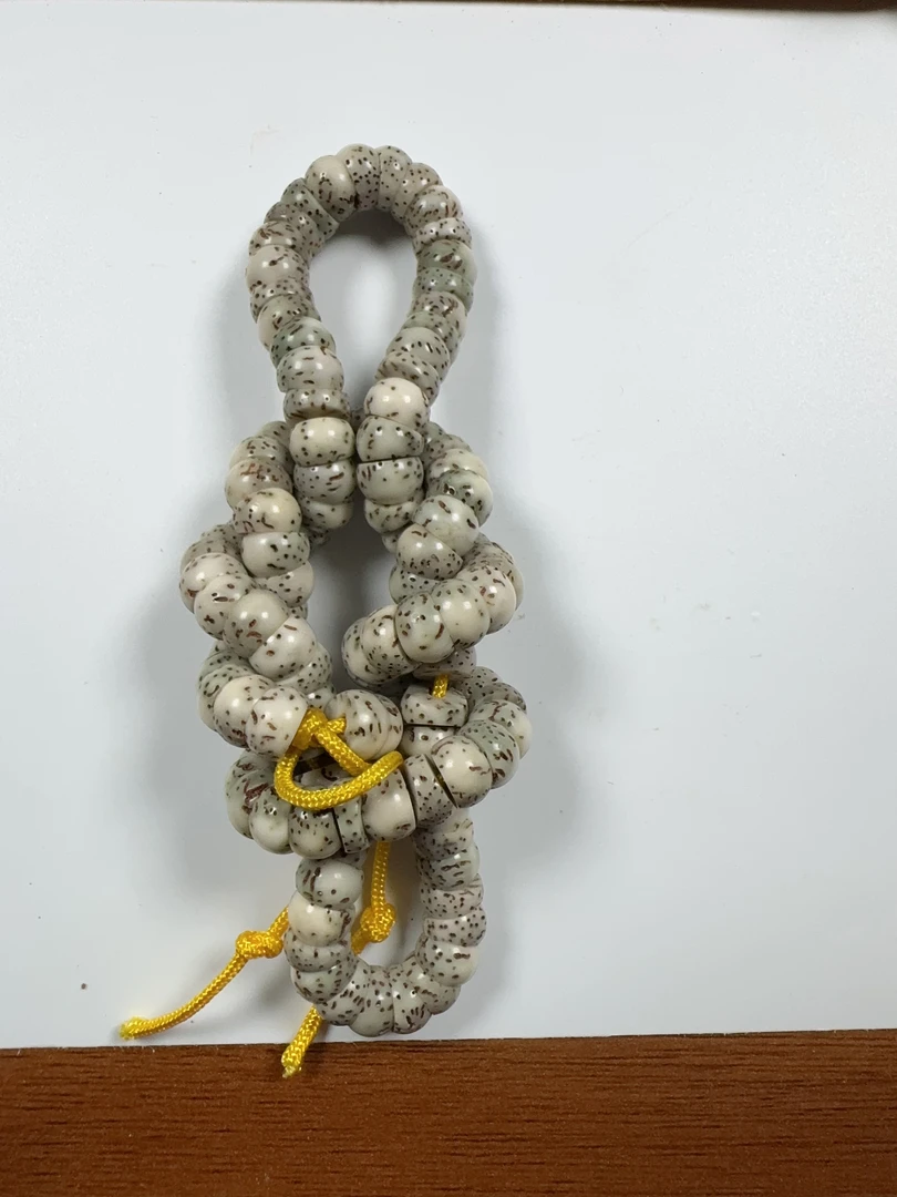 （微氧化）星月菩提石玉料原生态卡7mm蒜瓣大肠(120颗籽）（大留白）
