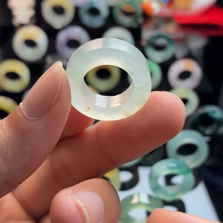定制翡翠未镶嵌戒指9-19