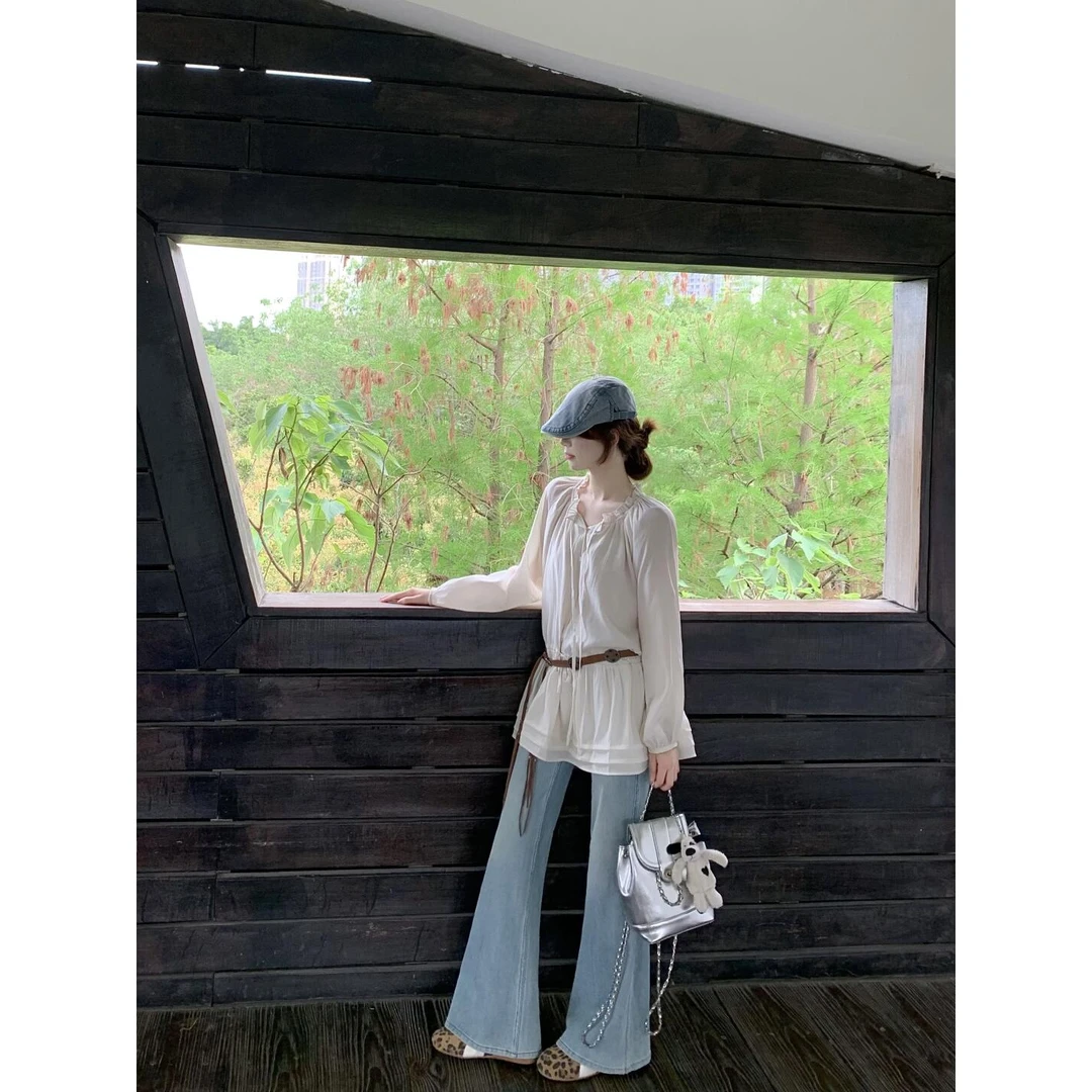 早春穿搭一整套女装百搭洋气气质上衣修身显瘦牛仔裤套装女时尚