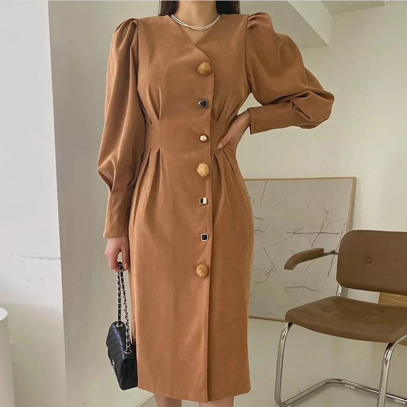 G2487秋冬新收腰显瘦不同扣毛球扣子装饰西装连衣裙