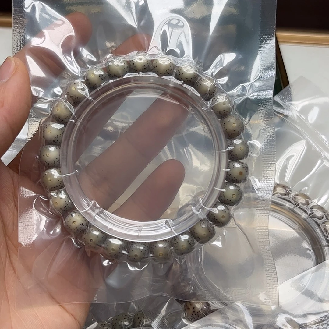 吊坠星月菩提228。