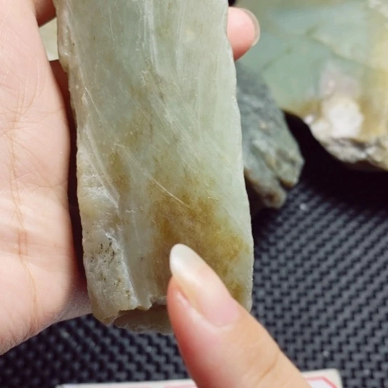 和田玉（糖玉）未镶嵌珠宝半成品