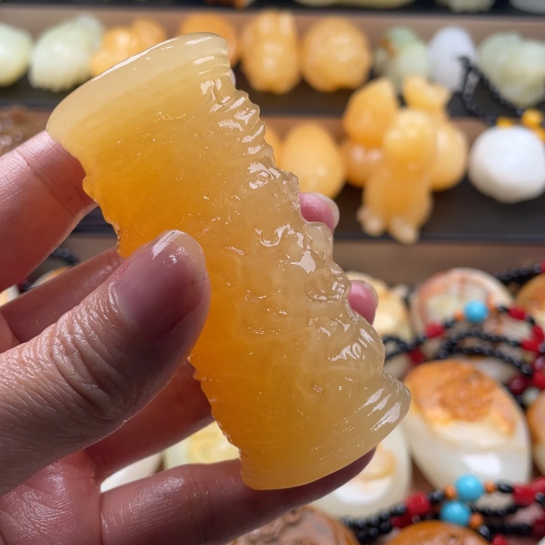 欢***生石材天然古青石手把件