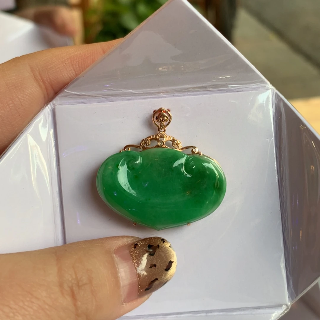 【闪购商品】翡翠颈饰18K金镶嵌如意