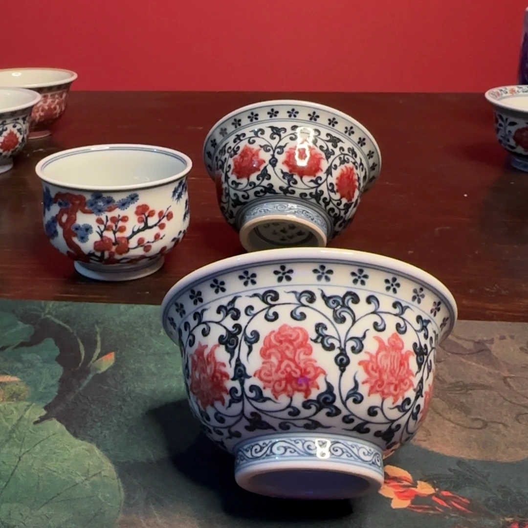 机***猫摆件陶柴窑青花釉里红缠枝莲