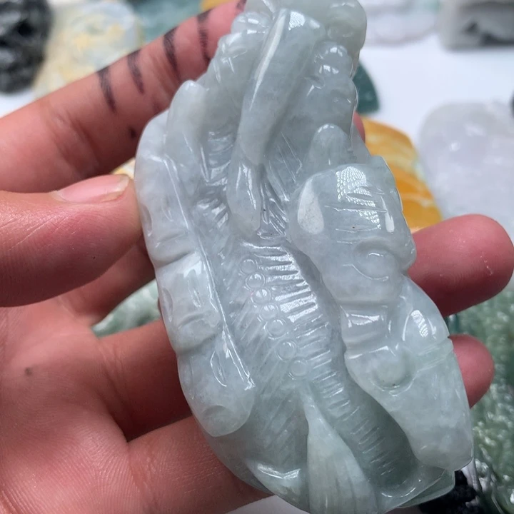 翡翠未镶嵌颈饰保真天然a货翡翠