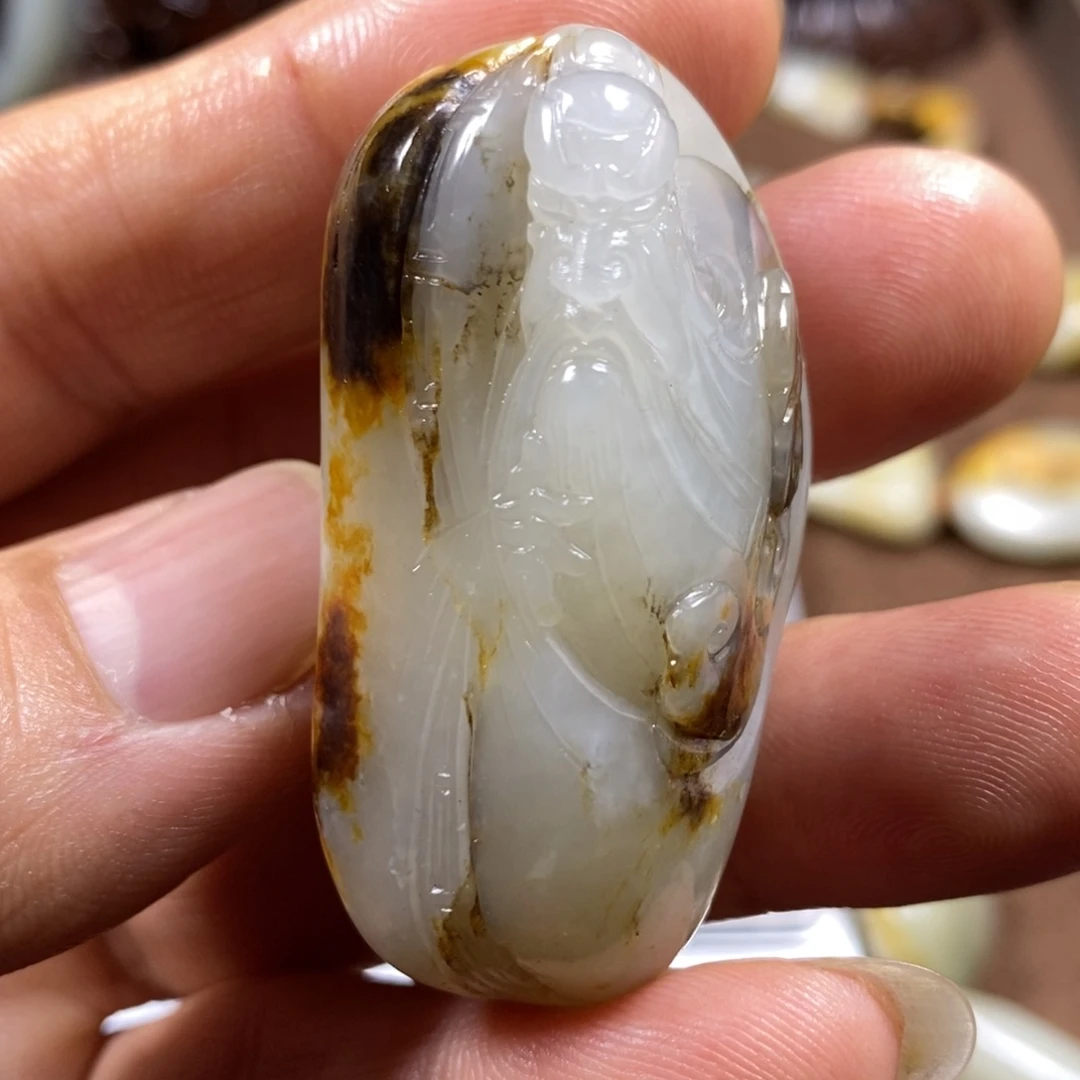 和田玉未镶嵌挂件