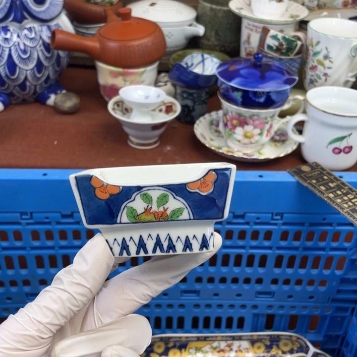 他家瓷器真美…开播了