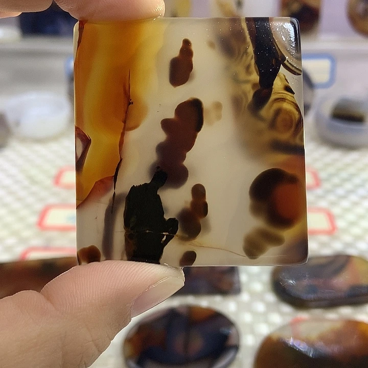 玛瑙/玉髓未镶嵌颈饰