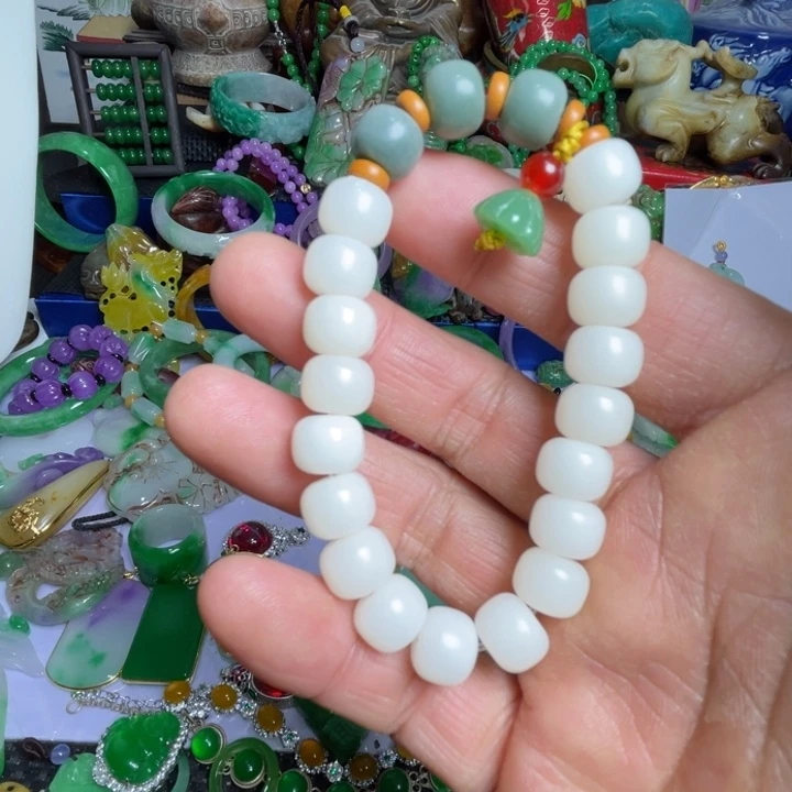 滴血莲花菩提手串