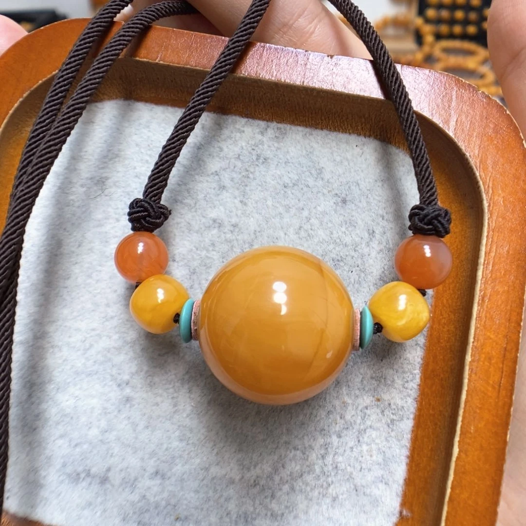 蜜蜡颈饰未镶嵌蜜蜡