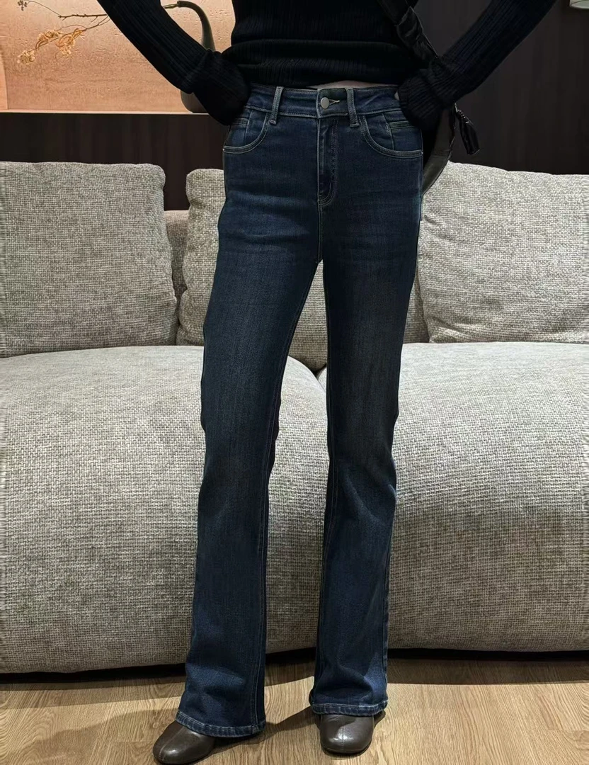 鑫燃KIKI （摩登女郎）高腰瘦身微喇加绒牛仔裤 257509 DH