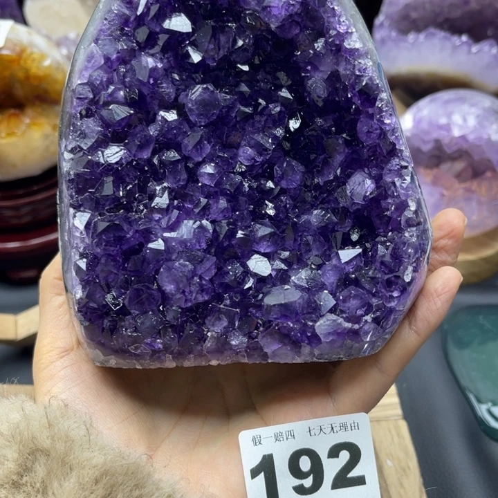 大型摆件（非配饰）紫晶未镶嵌