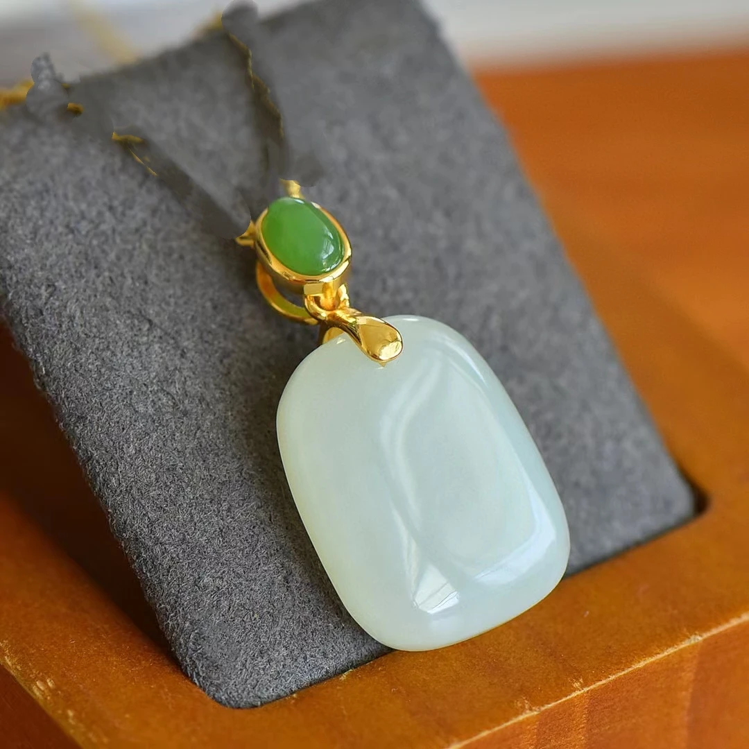 古法银镶和田玉平安无事牌男女款复古风轻奢项链通勤上班吊坠精美