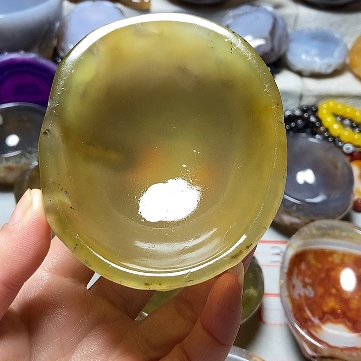 临***风玛瑙/玉髓未镶嵌拍1发1