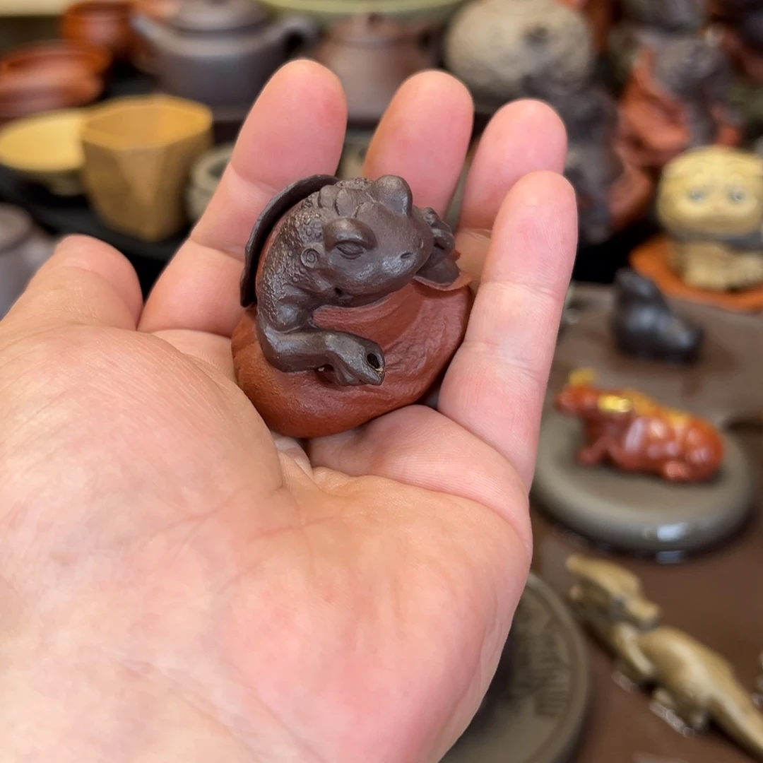 ****道紫砂茶宠紫砂暗香 微瑕