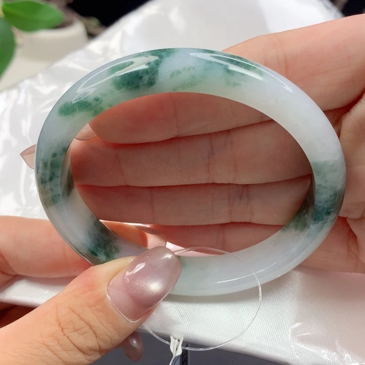 未镶嵌手镯翡翠31