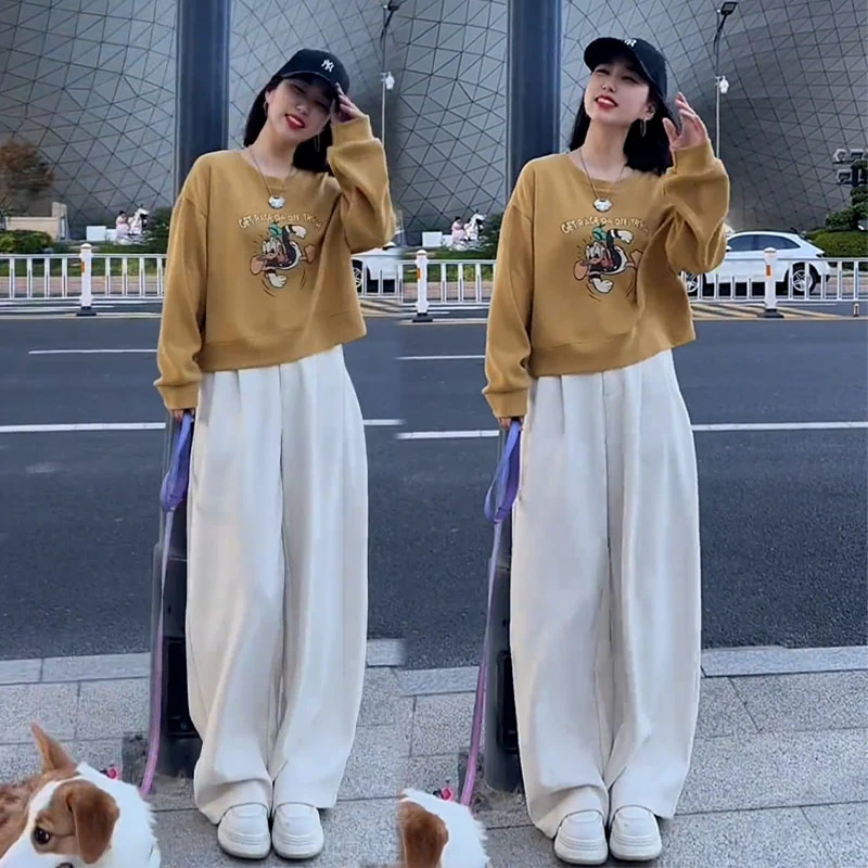 2025秋季新款简约气质长袖圆领卡通印花卫衣女搭休闲阔腿裤两件套