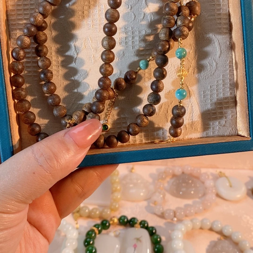 查罗石颈饰合金查罗石