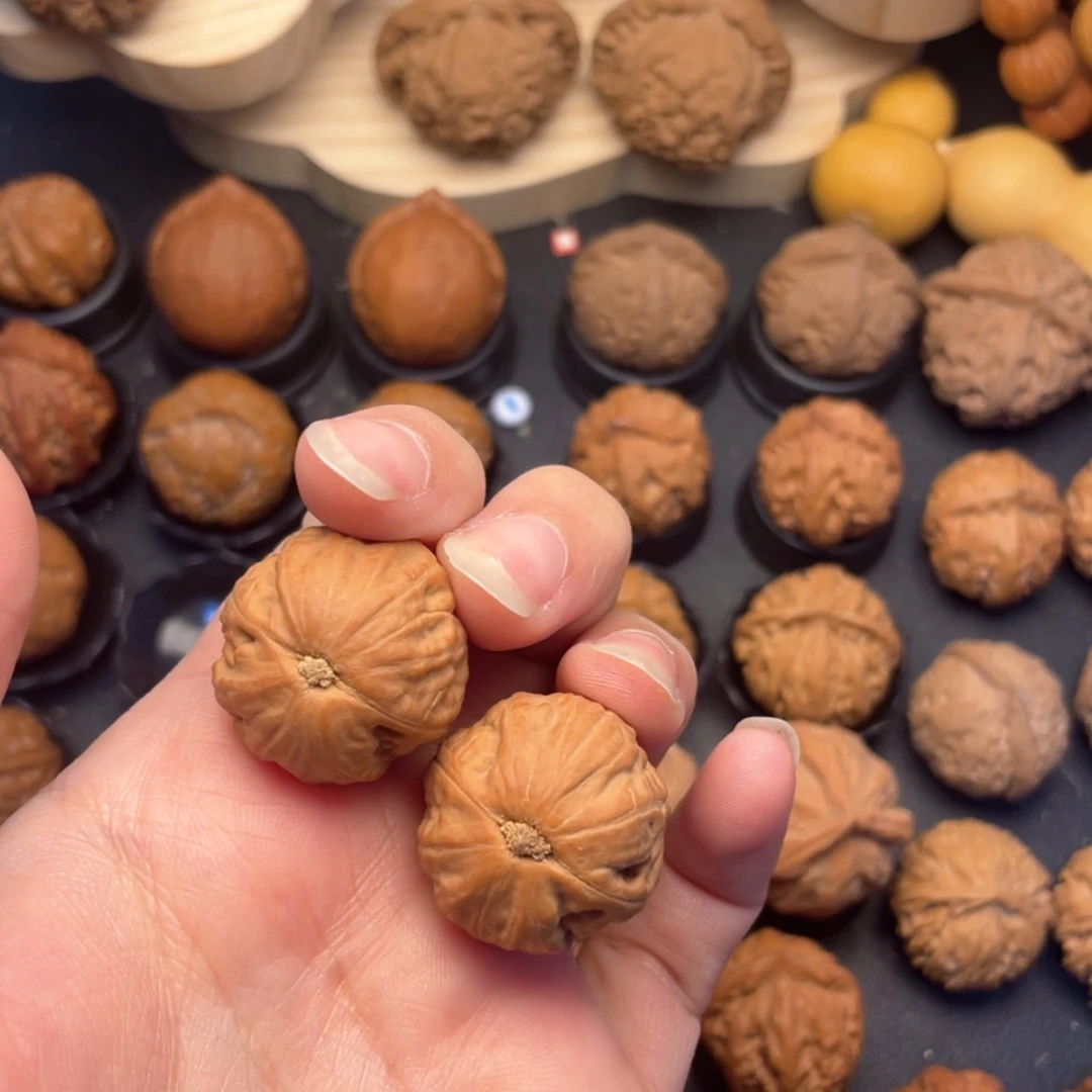 【闪购商品】文玩核桃把件*️****文玩核桃