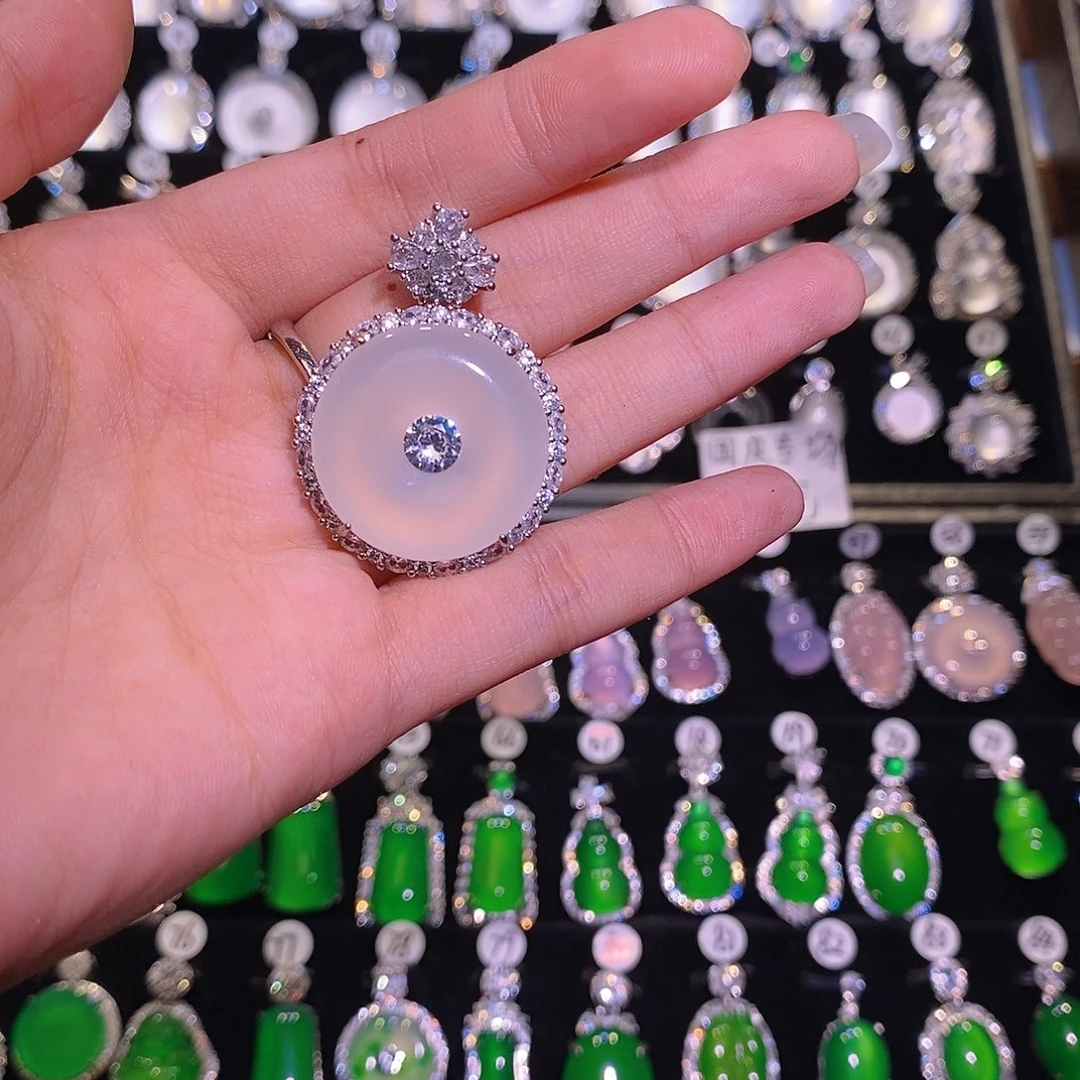 玛瑙/玉髓合金颈饰