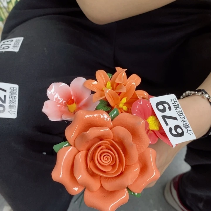 摆件陶瓷材料加工