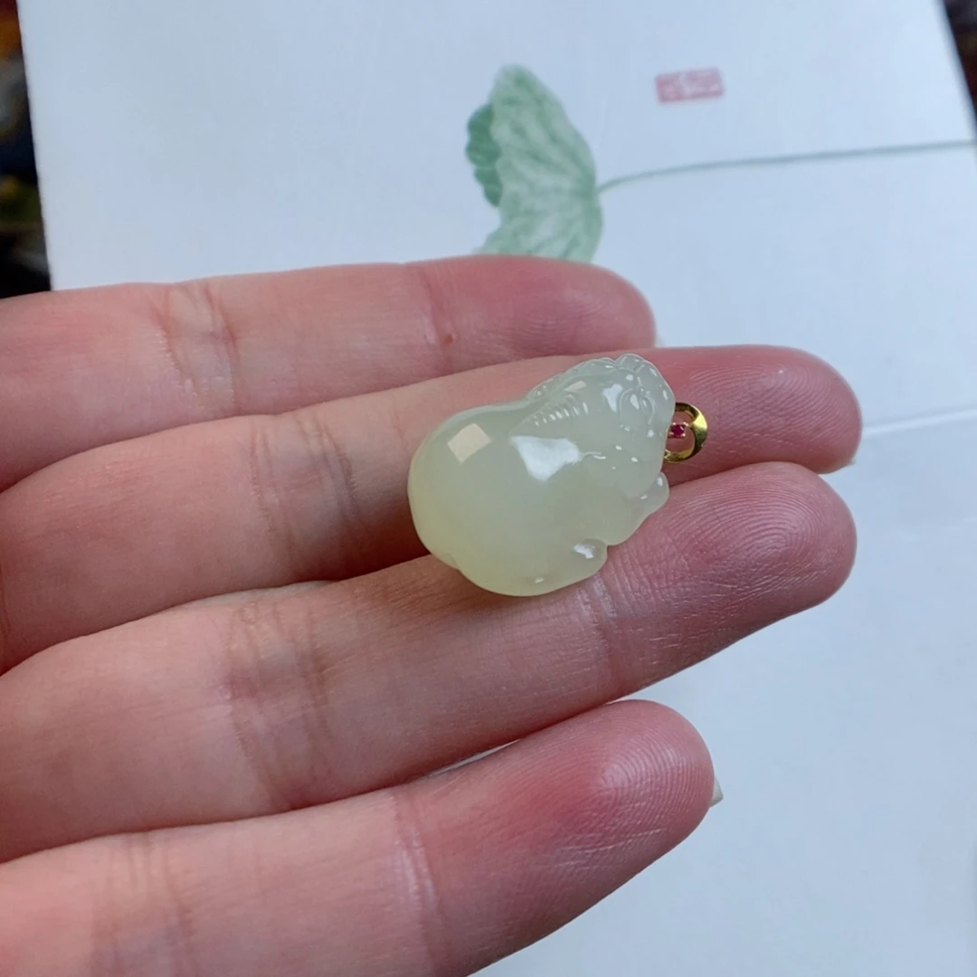 和田玉手链18K金镶嵌蜂蜜水