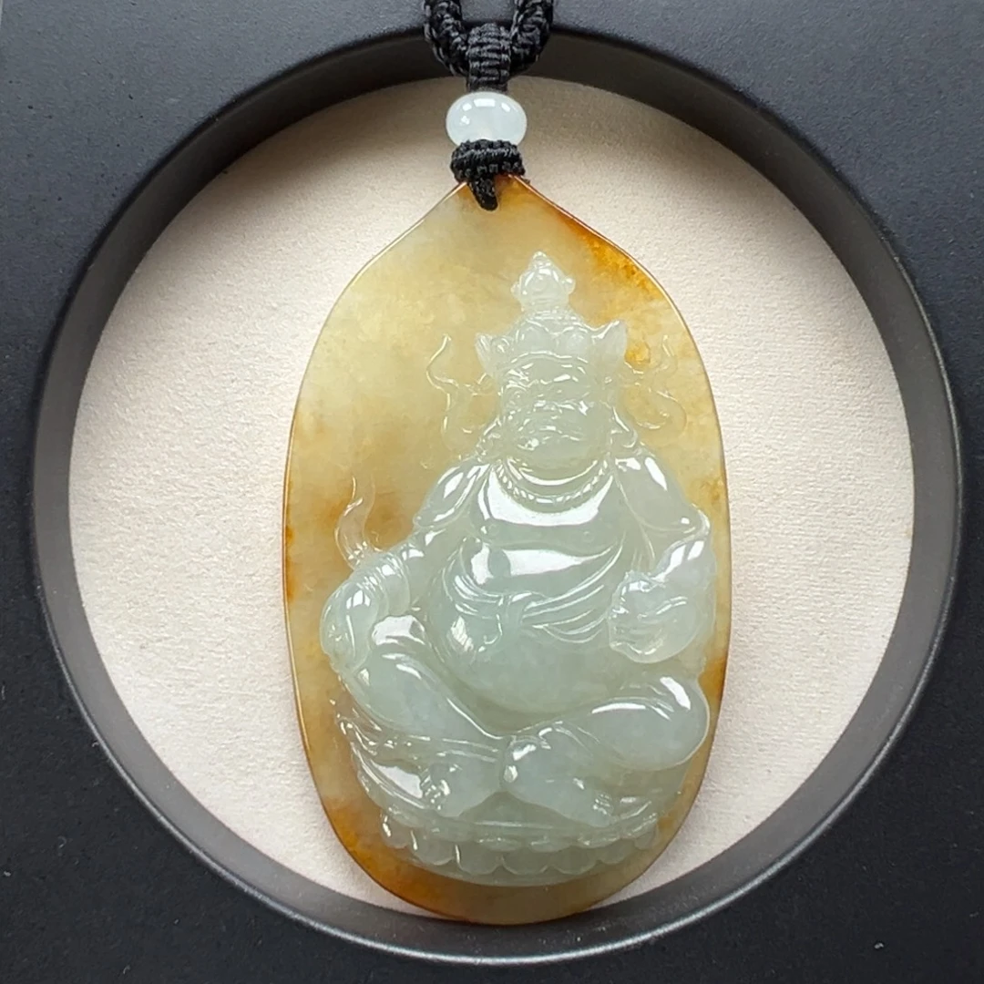 用***2翡翠未镶嵌颈饰黄财神