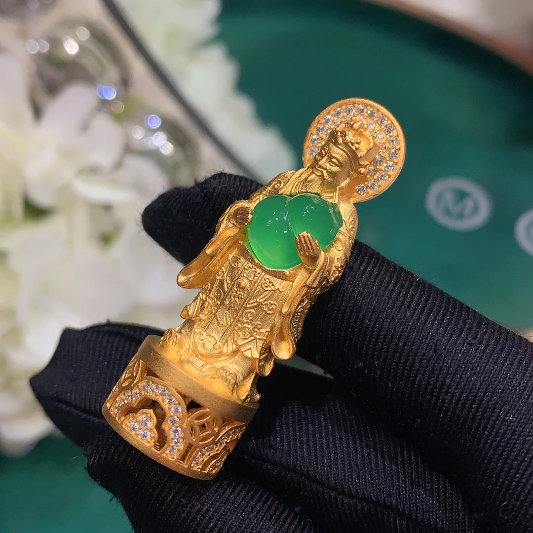 S925银镀金镶嵌天然绿玉髓葫芦财神吊坠轻奢时尚设计款财王爷挂件