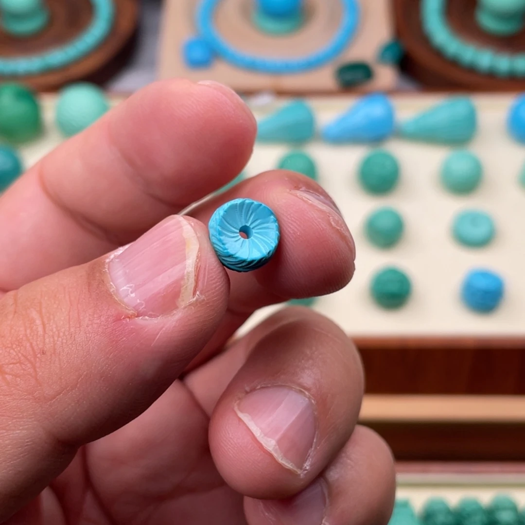 直径10蓝色羽毛扣