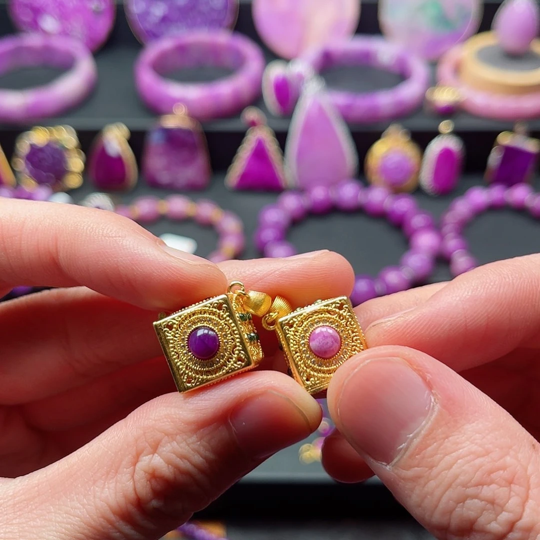 苏纪石（舒俱来）吊坠一对银S925镀金镶嵌赤****团