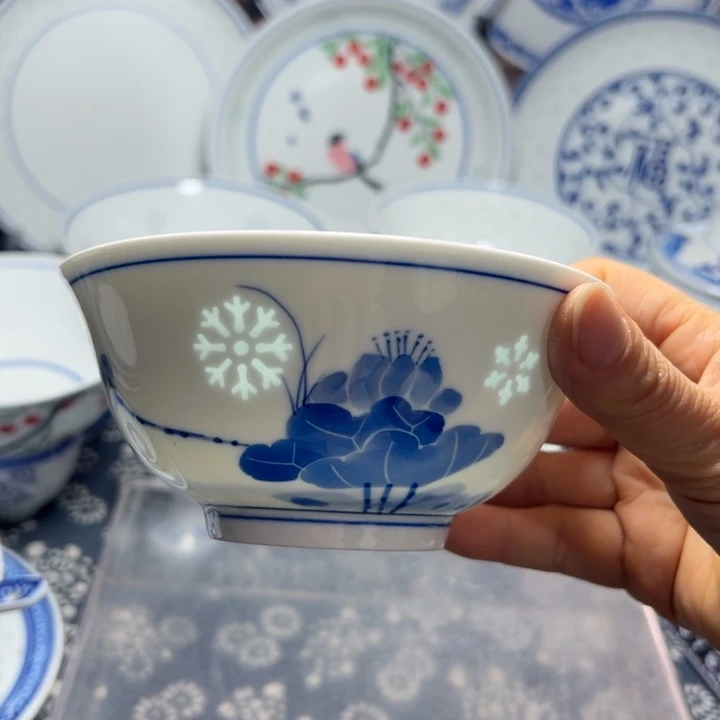 陶手绘雕刻5寸荷花小饭碗