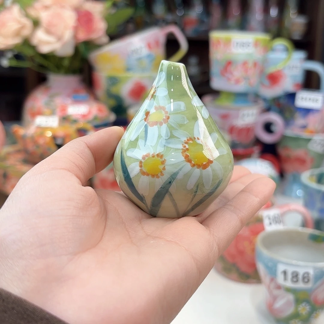 瓷片兔兔好l l lv tu tu tu