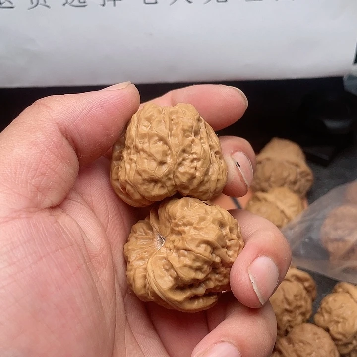 桃核吊坠淡**念核桃蛤蟆头