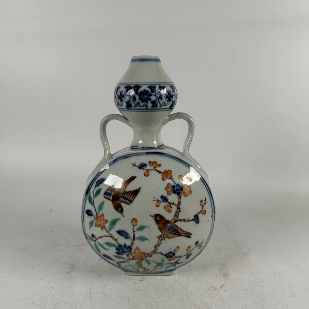 青花五彩抱月葫芦瓶瓷器收藏鉴赏