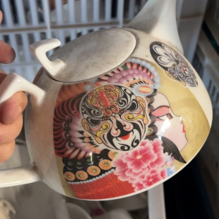 大球泥博爱陶瓷麻