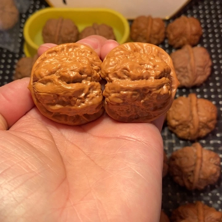 文玩核桃把件开背大腿肌肉蛙