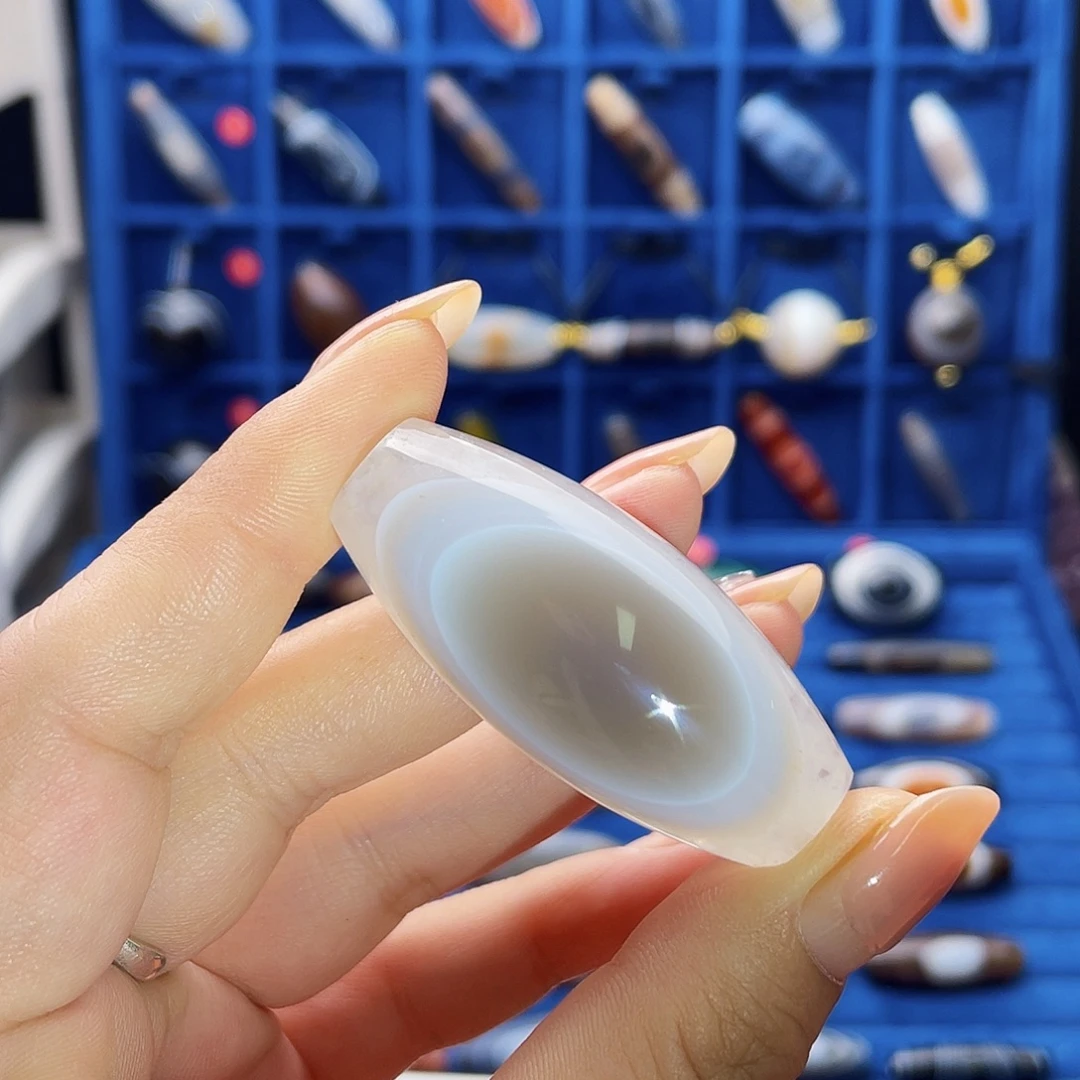 未镶嵌玛瑙/玉髓珠宝半成品